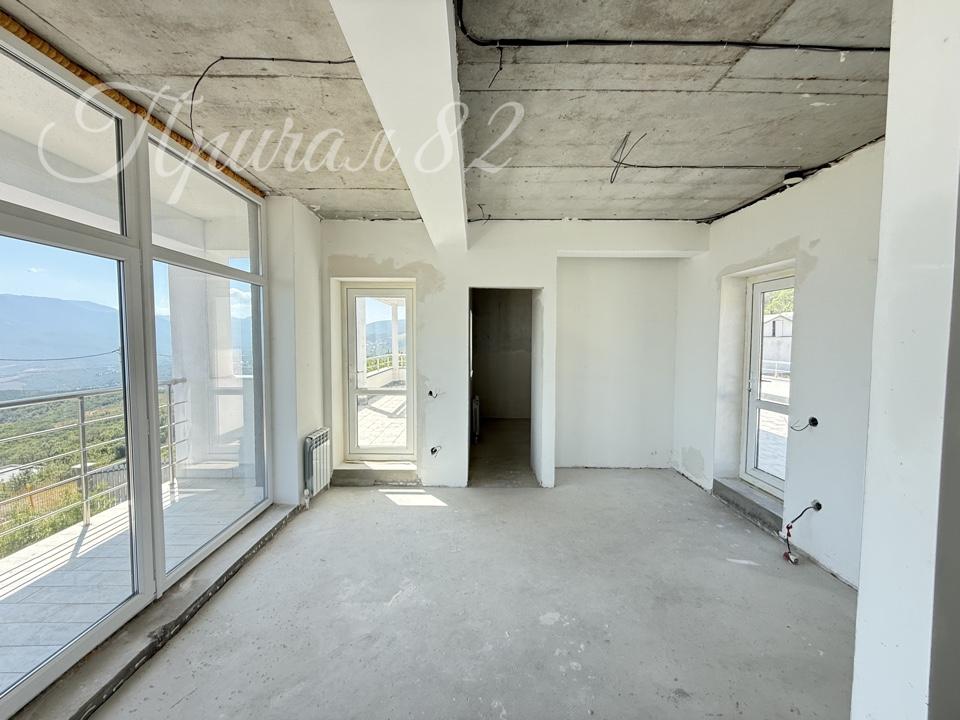 Пгт. Лучистое