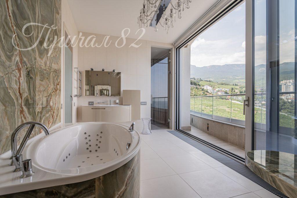 Ялта, пгт. Гурзуф, Набережная им. Пушкина, 5Д