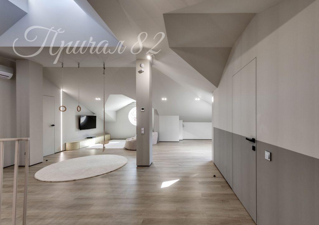 Ялта, ул. Коммунаров 12