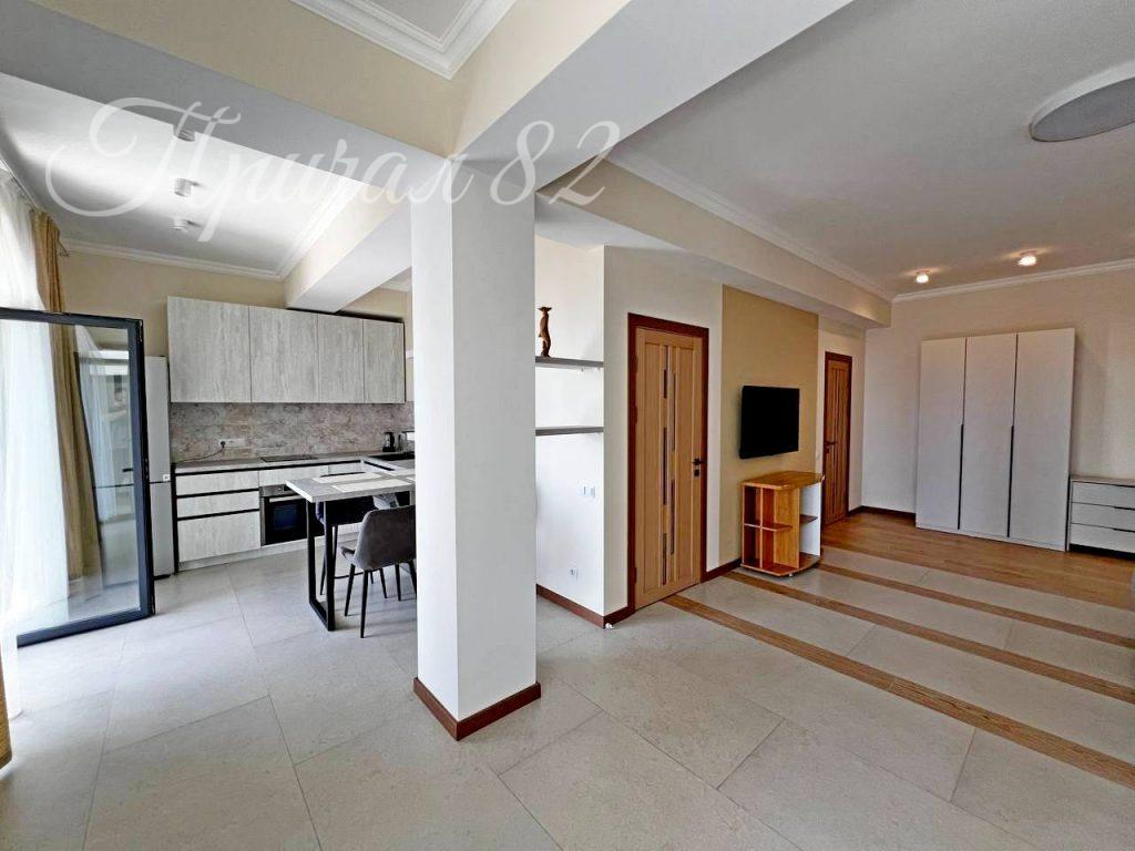 Ялта, пгт. Массандра, Дубки, ул. Совхозная