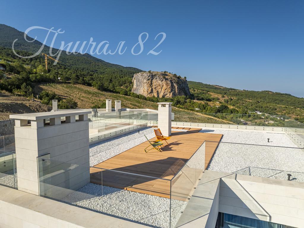 Ялта, пгт. Краснокаменка, пер. Фрунзе