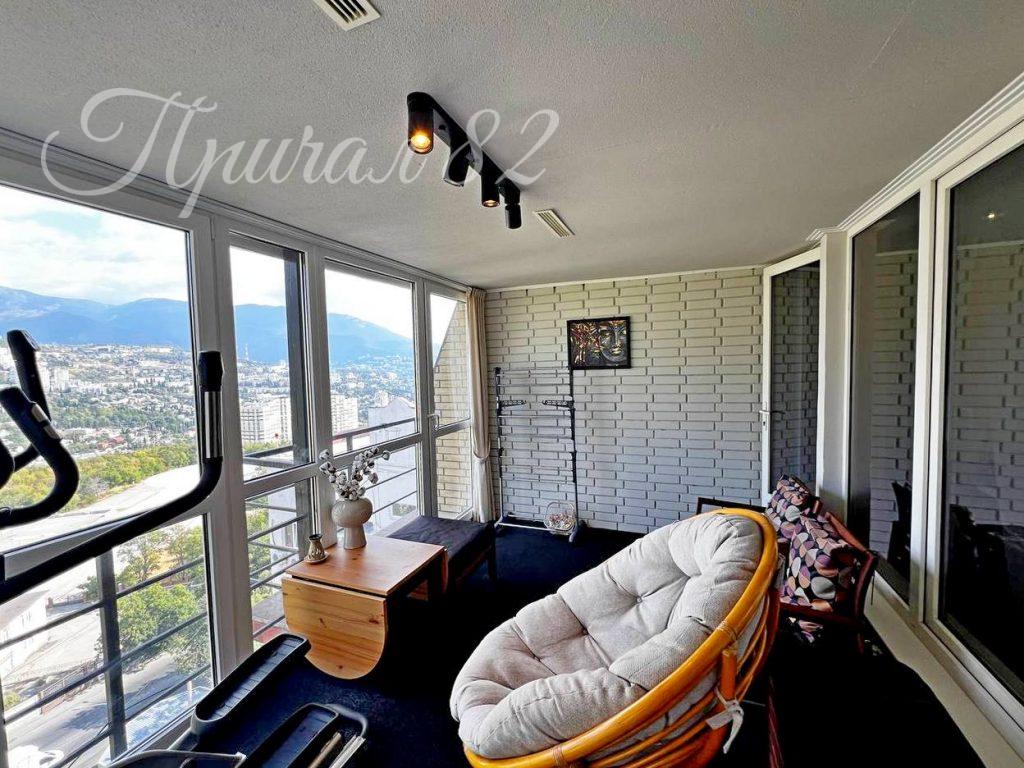 Ялта, ул. Блюхера 50