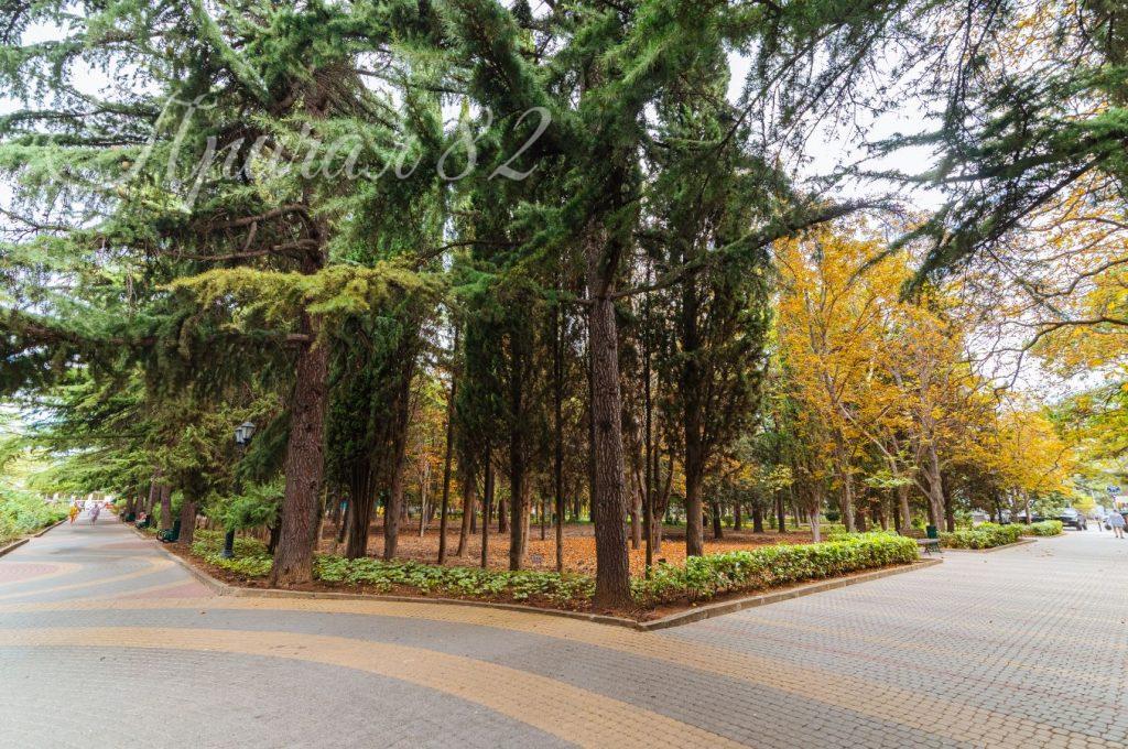 Республика Крым, Алушта, Парковая улица, 7