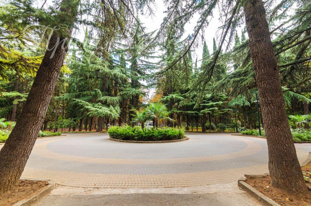 Республика Крым, Алушта, Парковая улица, 7