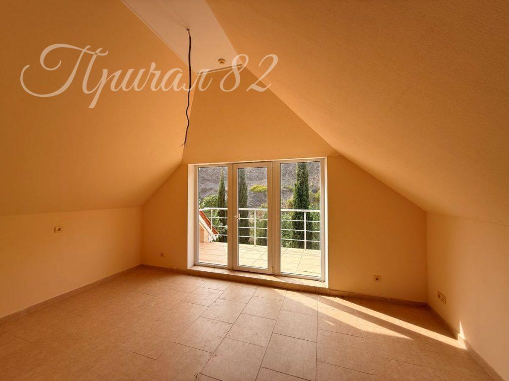 Алушта, пос.Чайка, ул.Багрова, 12