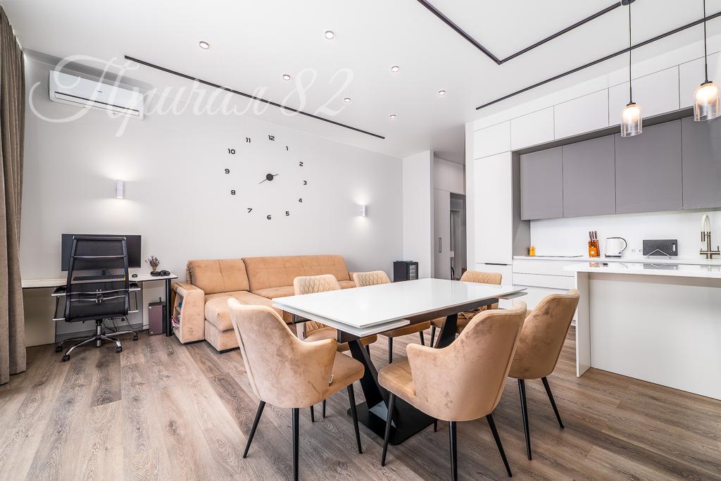 Ялта, шоссе Дражинского 26