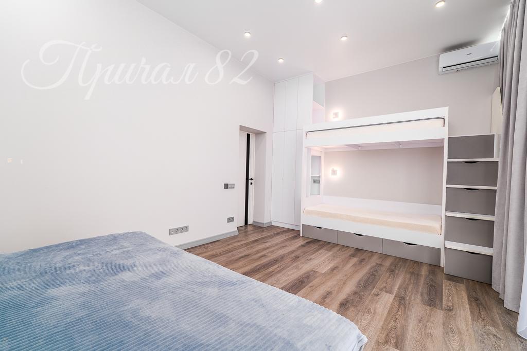 Ялта, шоссе Дражинского 26