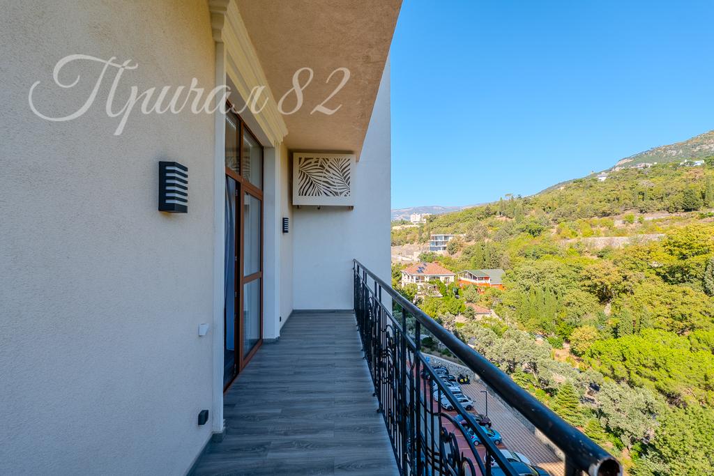 Ялта, шоссе Дражинского 26