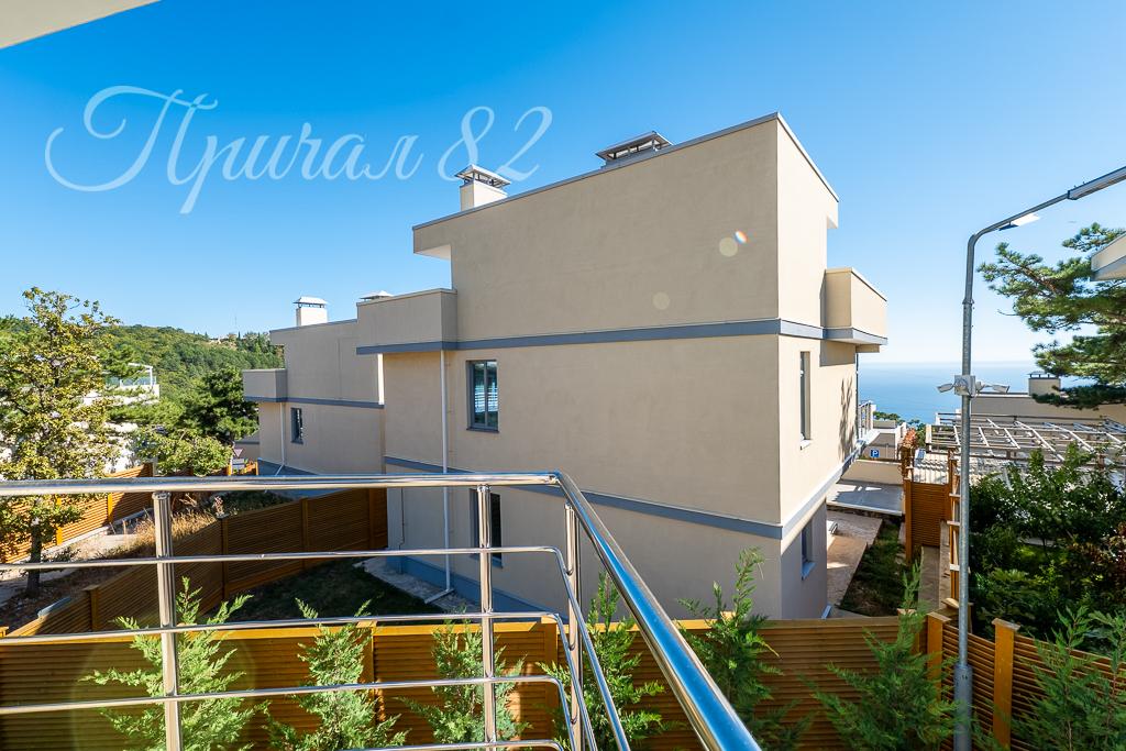 Ялта, пгт. Гаспра, ул. Горького 92