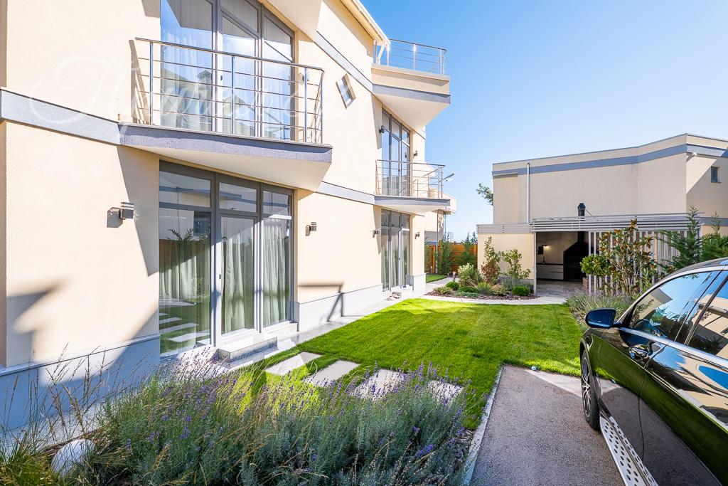 Ялта, пгт. Гаспра, ул. Горького 92