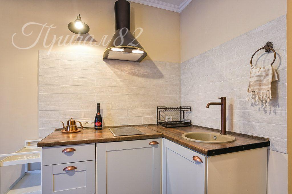 Ялта, пгт Виноградное, Бахчисарайское шоссе 14Г