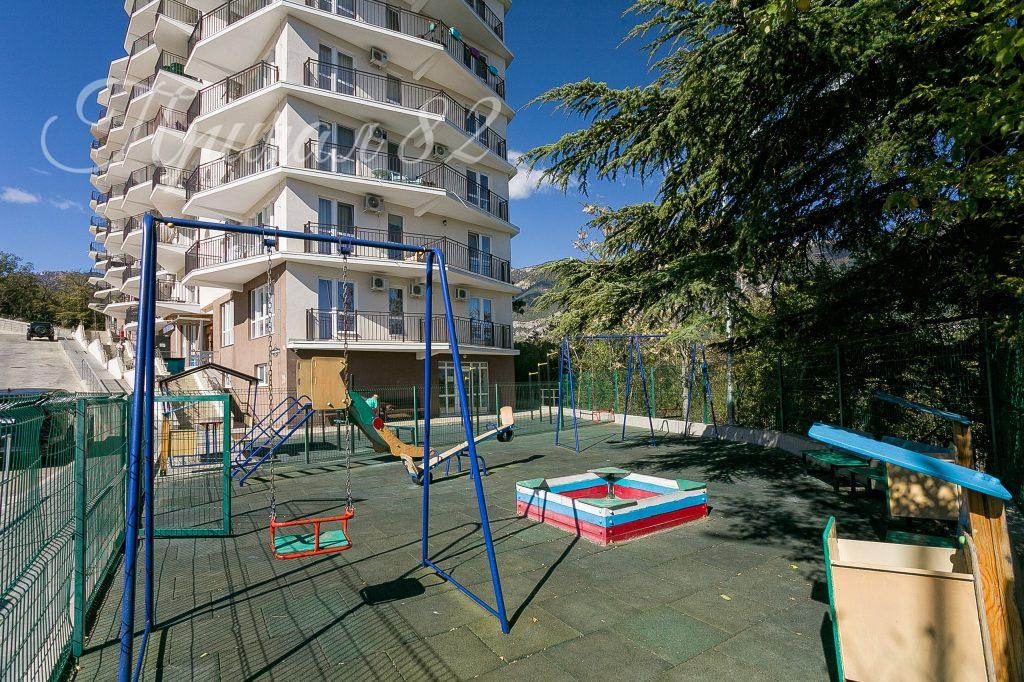 Ялта, пгт Виноградное, Бахчисарайское шоссе 14Г