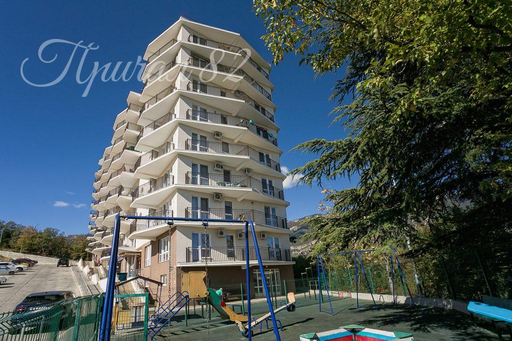 Ялта, пгт Виноградное, Бахчисарайское шоссе 14Г