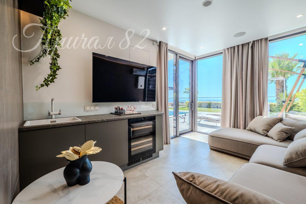 Элитная вилла в престижном коттеджном посёлке Ялты