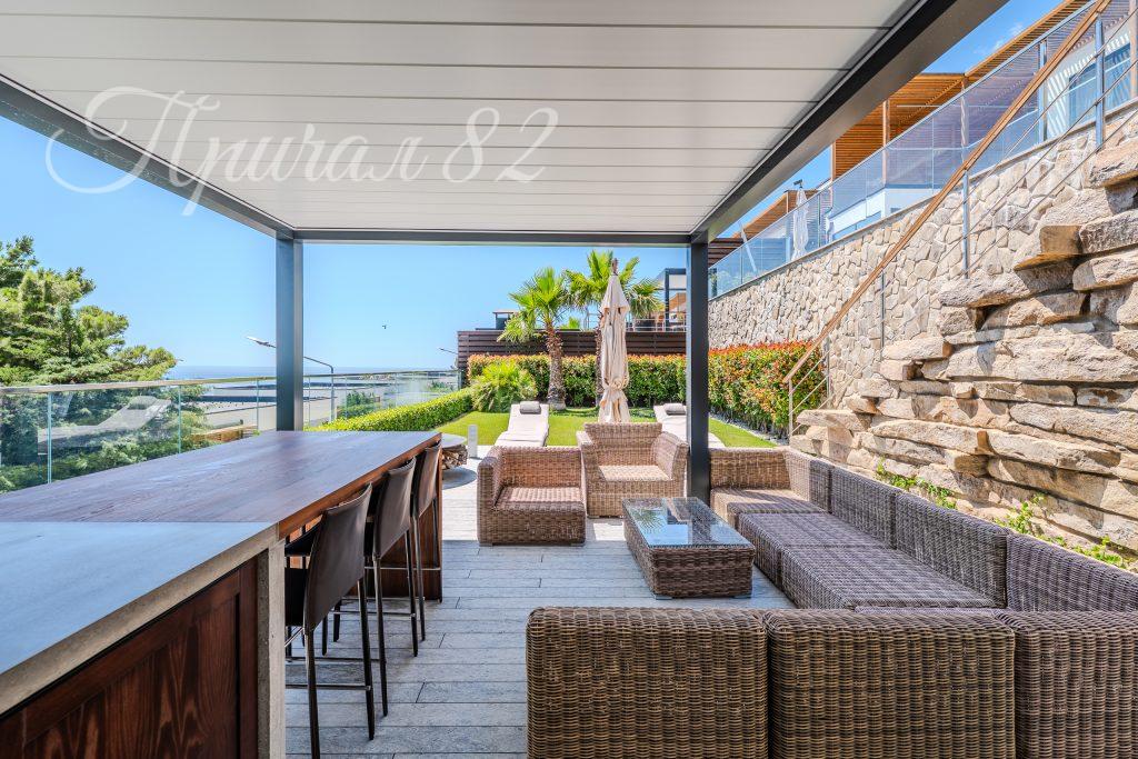 Новая вилла у моря в коттеджном посёлке Yalta Park Hills