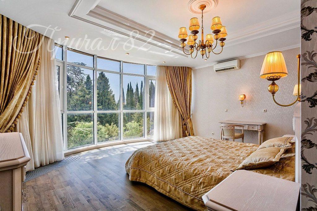 Ялта, пгт. Береговое