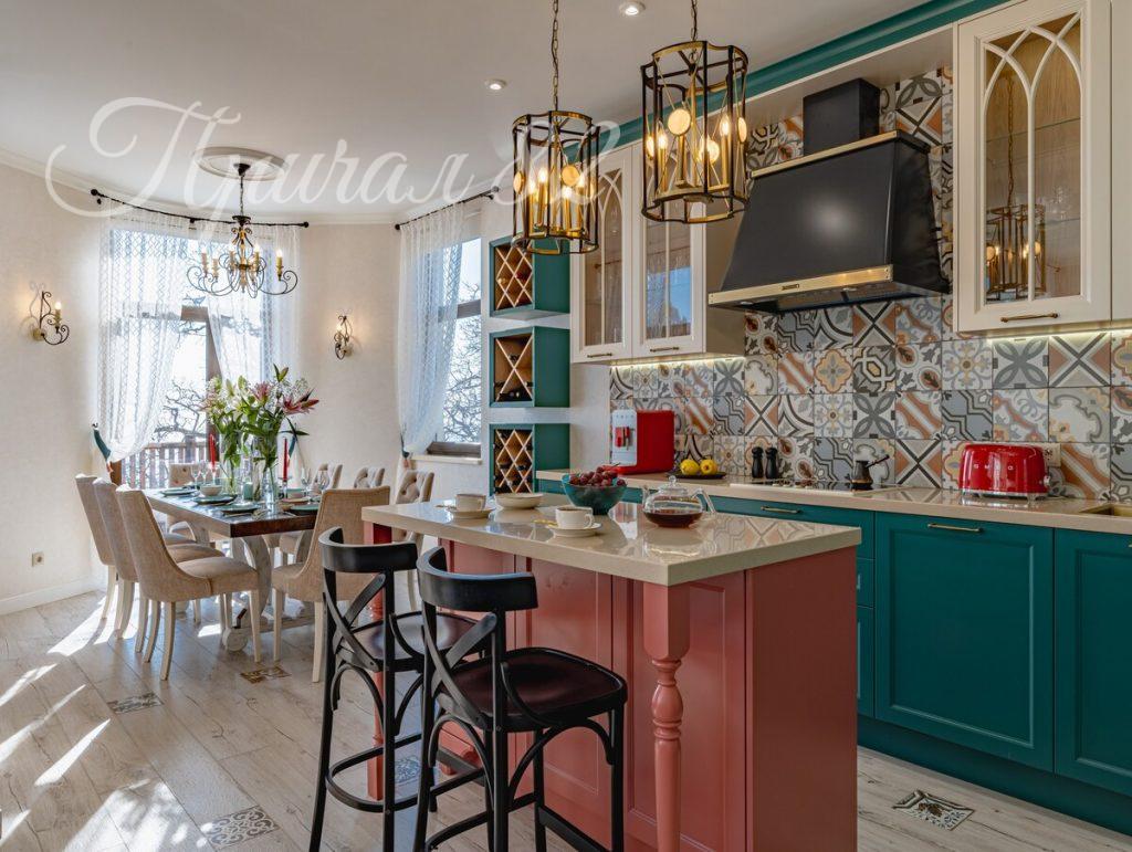 Ялта, пгт. Гаспра, ул. Маратовская