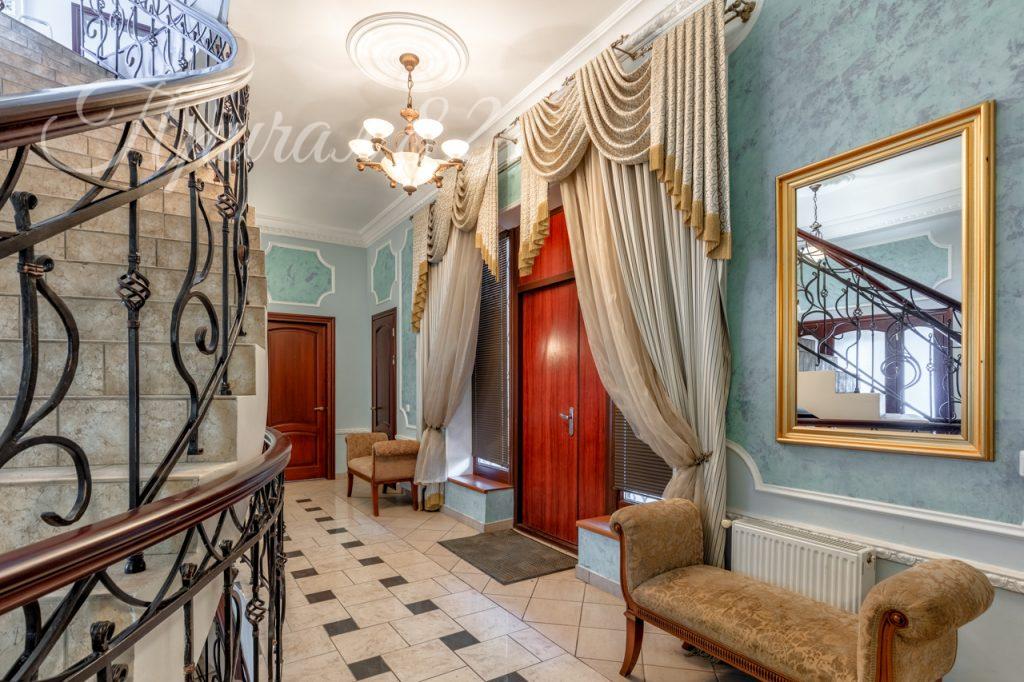 Ялта, пгт. Санаторное, ул. Южная