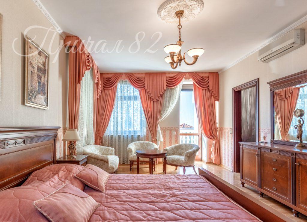 Ялта, пгт. Санаторное, ул. Южная