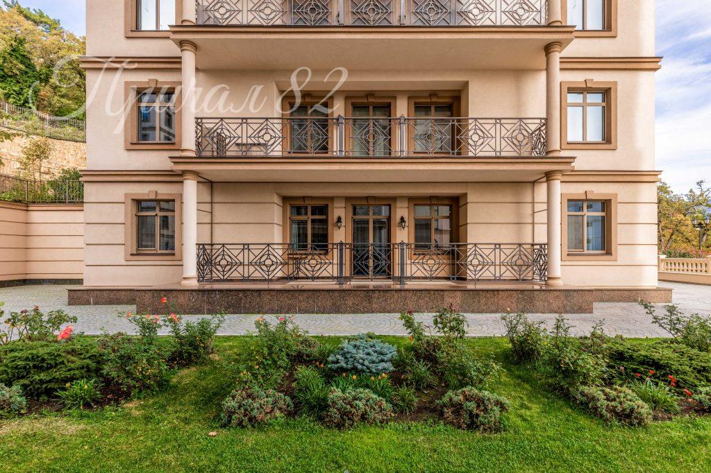 Ялта, пгт. Ореанда, 60-г, корп. 7