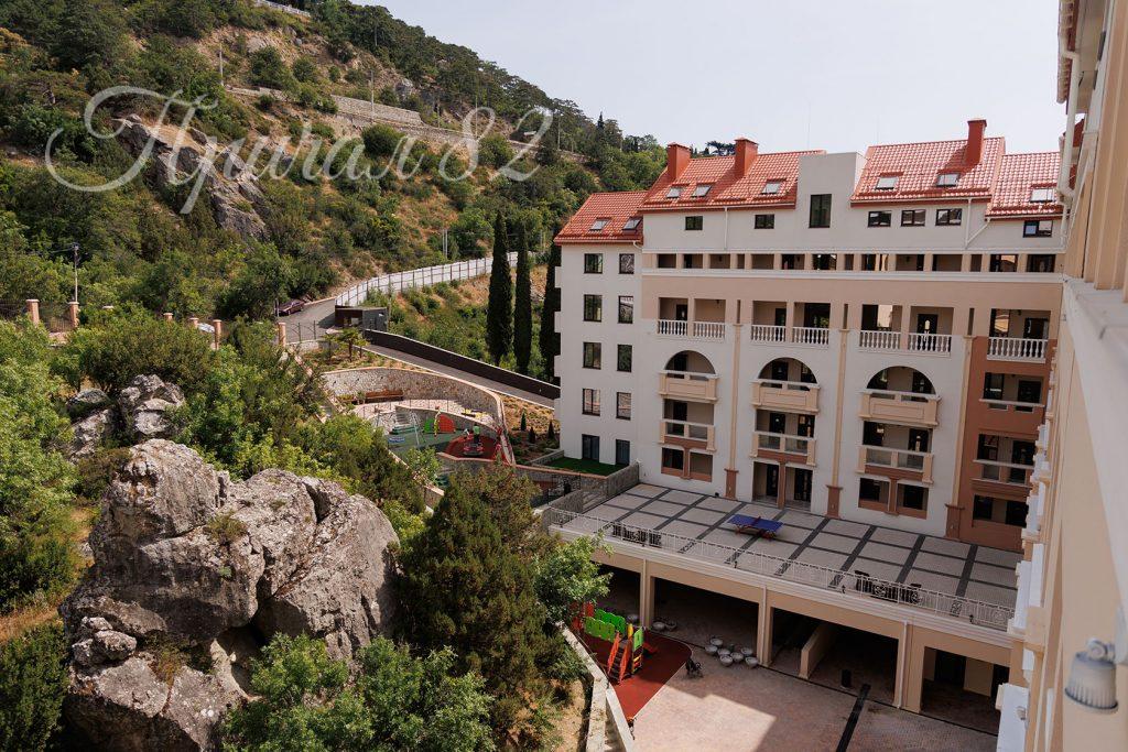 Ялта, пгт. Восход, ул. Наташинская, 2ж