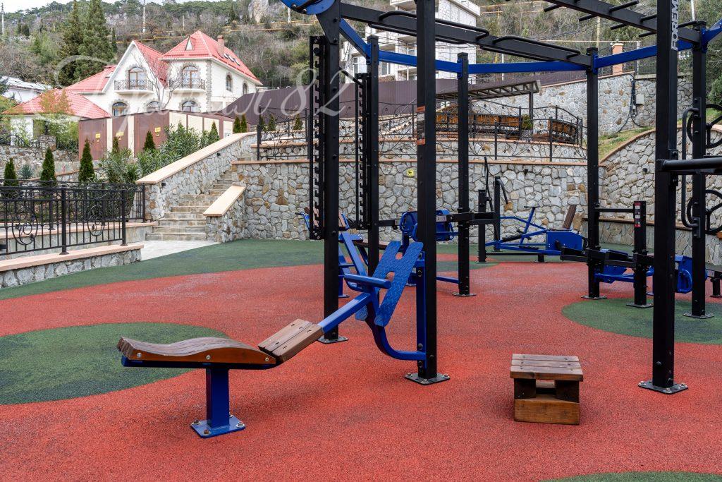 Ялта, пгт. Восход, ул. Наташинская, 2ж