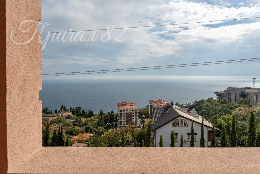 Ялта, пгт. Восход, ул. Наташинская, 2ж