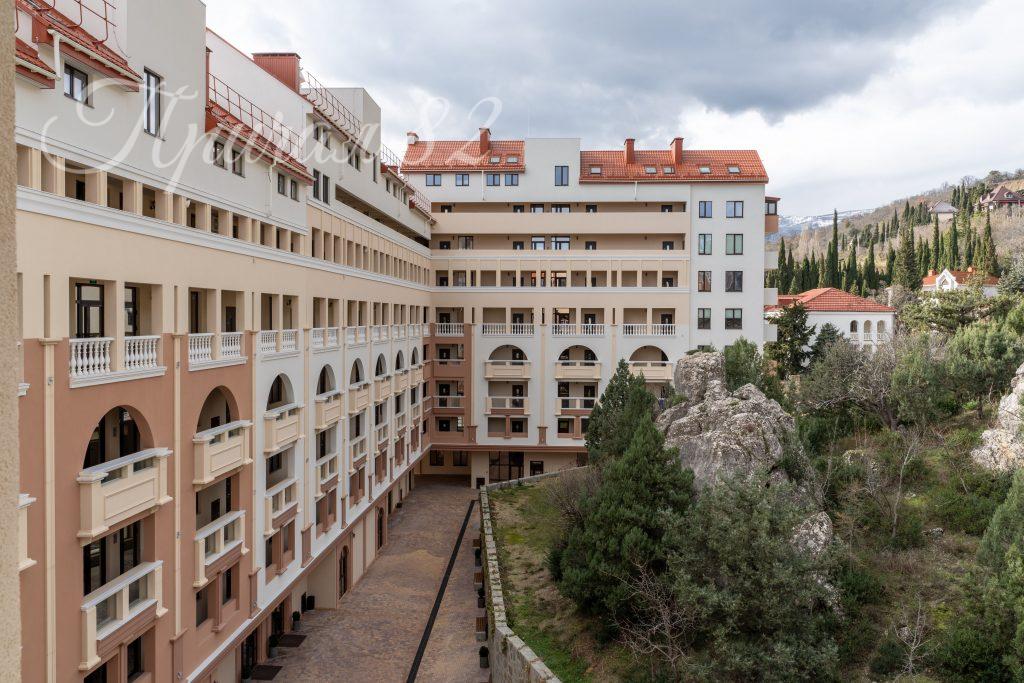 Ялта, пгт. Восход, ул. Наташинская, 2ж