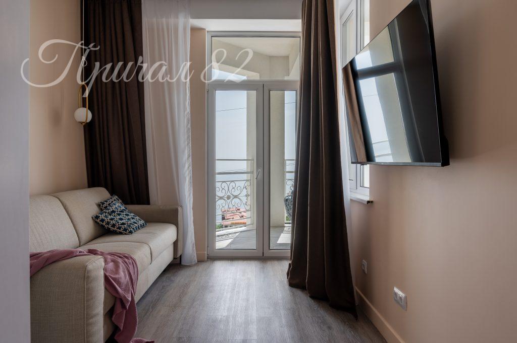 Ялта, пгт. Восход, ул. Наташинская, 2ж