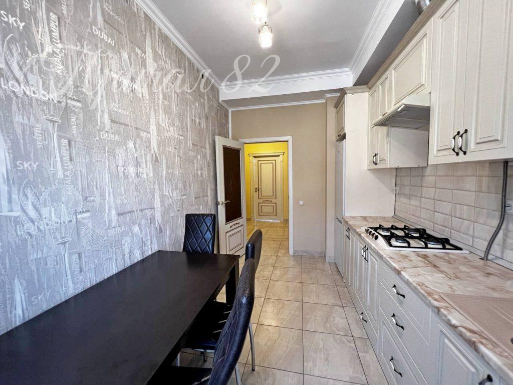 Республика Крым, Ялта, Большевистская улица