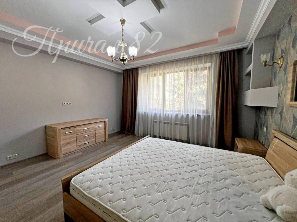 Республика Крым, Ялта, Большевистская улица