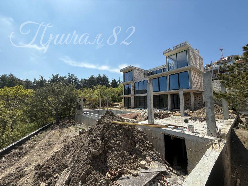 Ялта, улица Войкова, 65