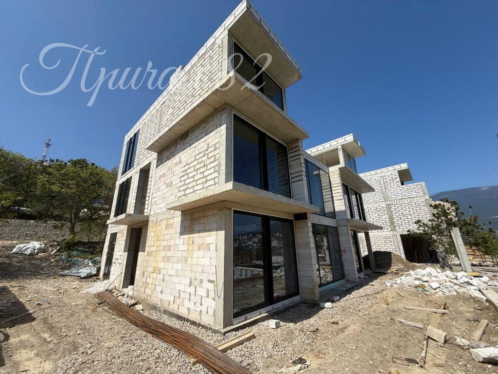 Ялта, улица Войкова, 65