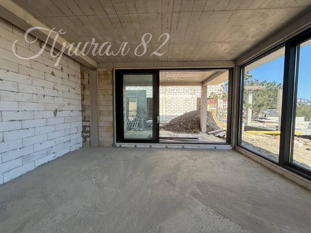 Ялта, улица Войкова, 65