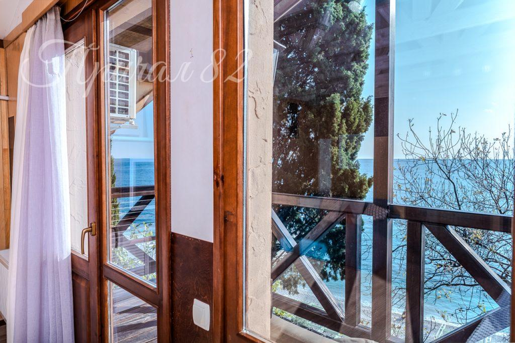 Ялта, ул. Массандровская д. 13