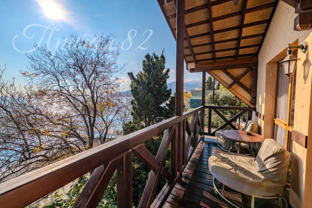 Ялта, ул. Массандровская д. 13