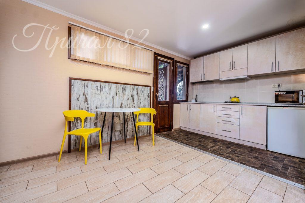 Ялта, ул. Массандровская д. 13