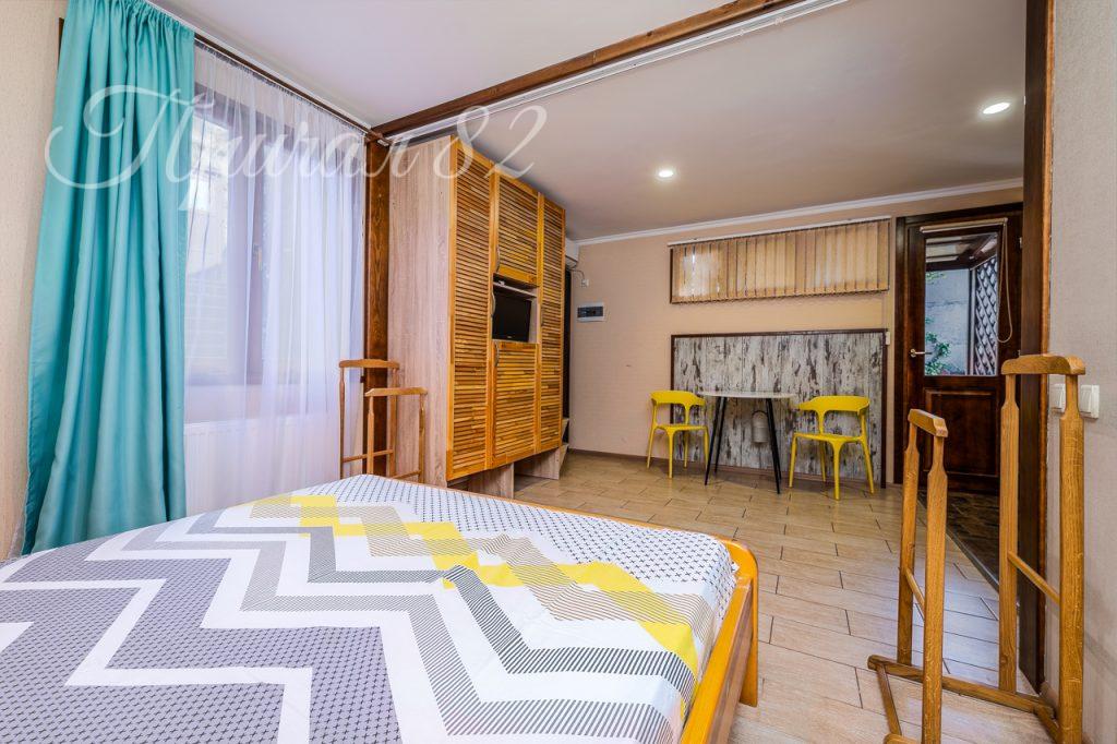 Ялта, ул. Массандровская д. 13