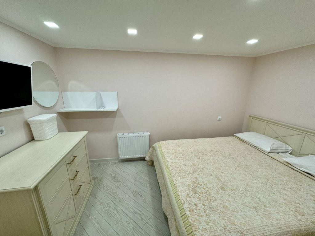 Ялта, пгт. Гурзуф, ул. Ялтинская, 14О