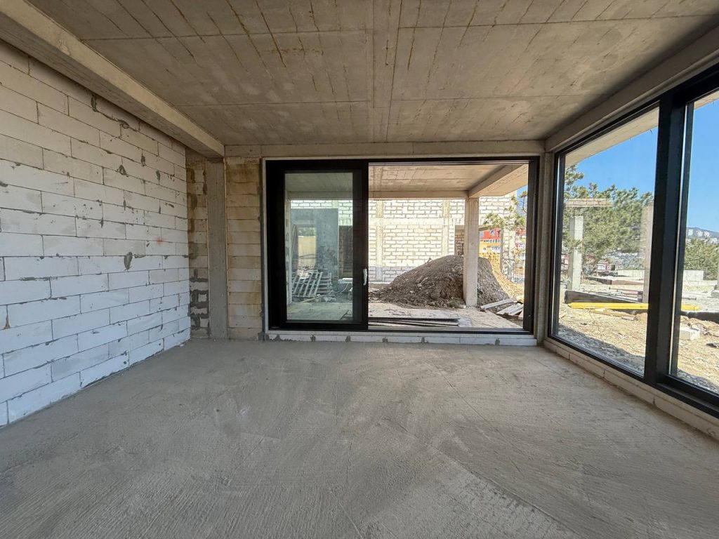 Ялта, улица Войково, 65