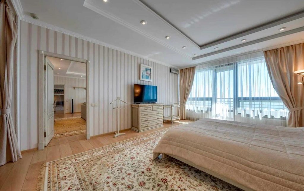 Ялта, Приморский парк им. Гагарина, 11