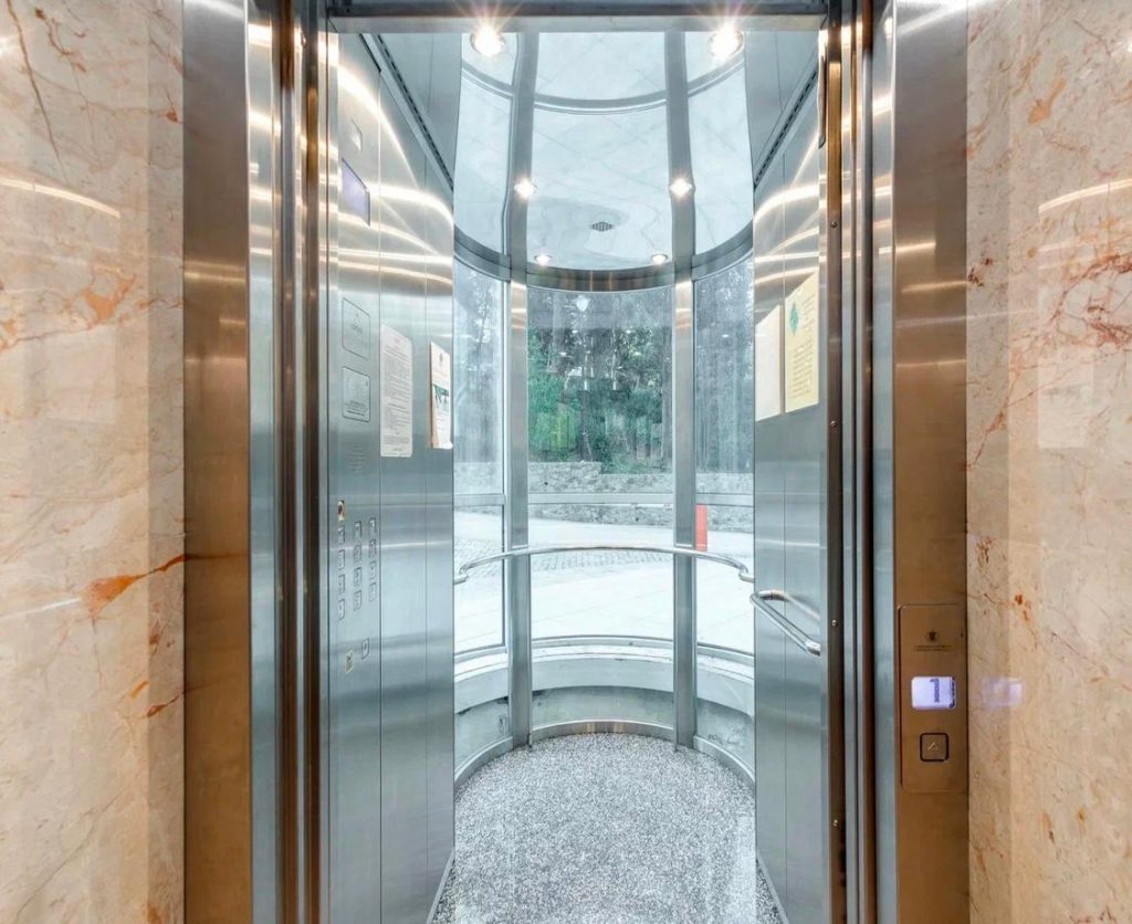 Ялта, Приморский парк им. Гагарина, 11