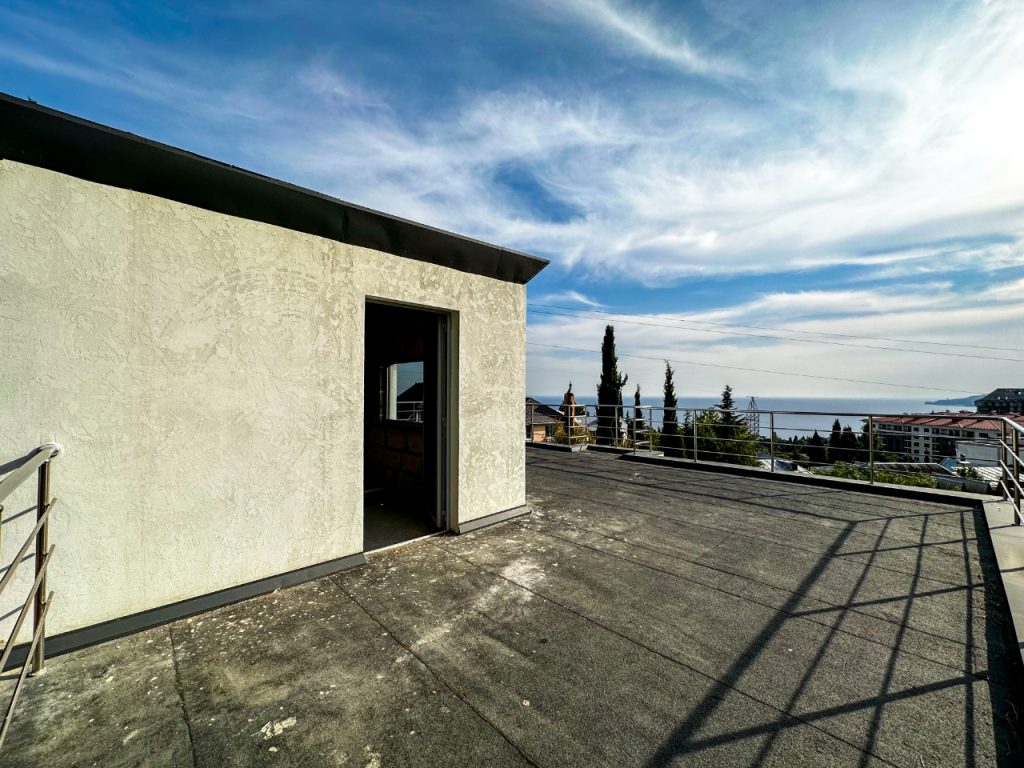 Ялта, Восход, Авроры