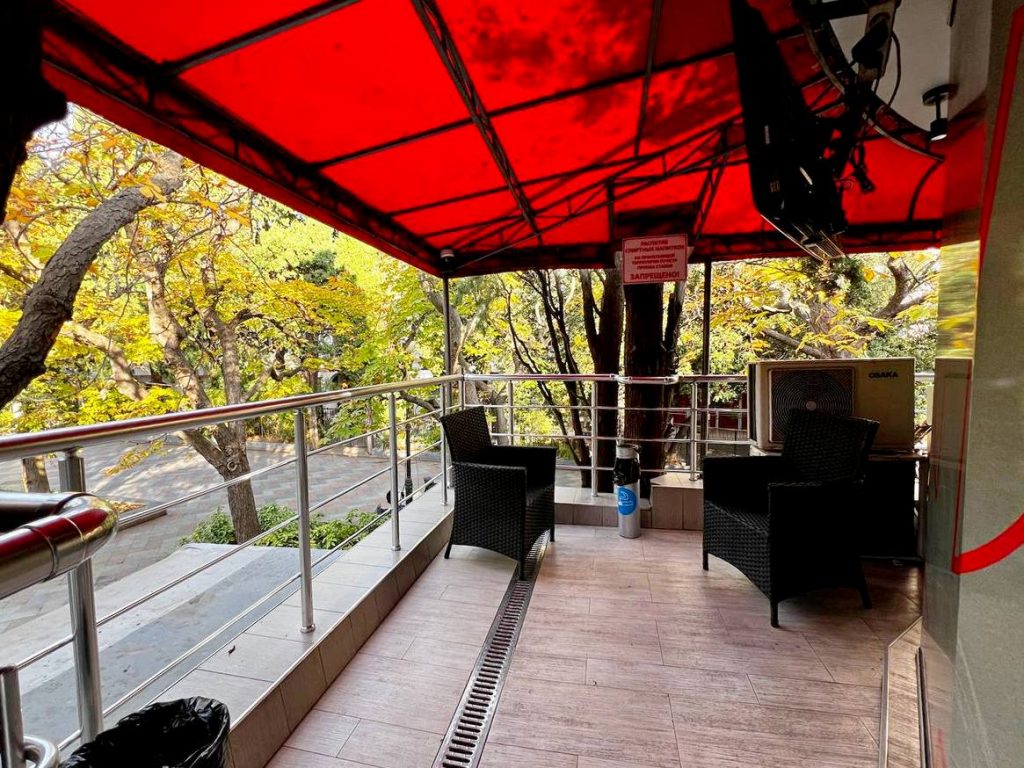 Ялта, ул. Пушкинская