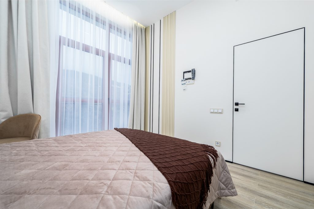 Ялта, пгт. Отрадное, ул. Шоссе Дражинского 24