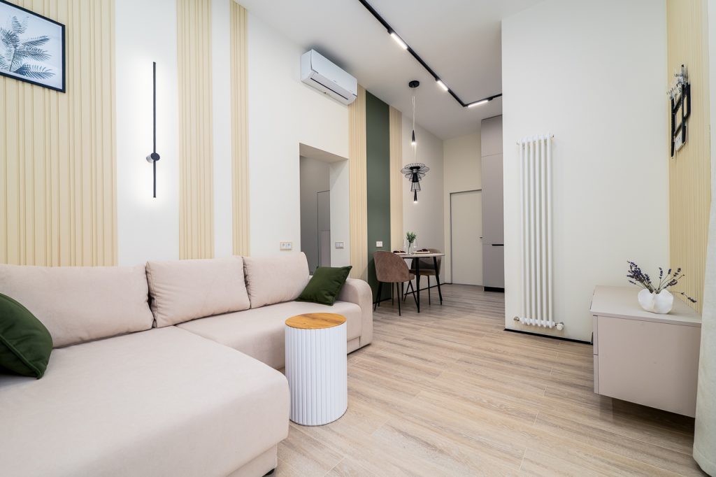 Ялта, пгт. Отрадное, ул. Шоссе Дражинского 24