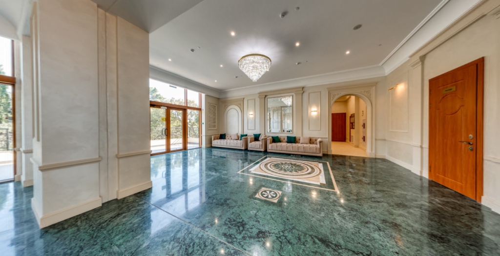 Ялта, пгт. Отрадное, ул. Шоссе Дражинского 24