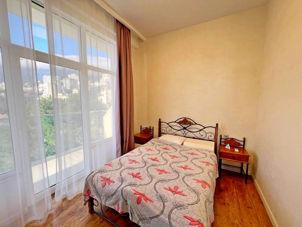 Ялта, Войкова д. 20