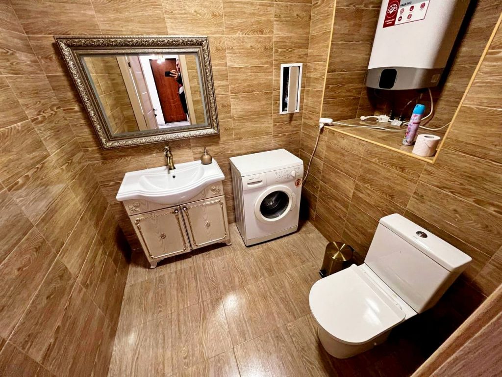 Ялта, ул. Блюхера 4