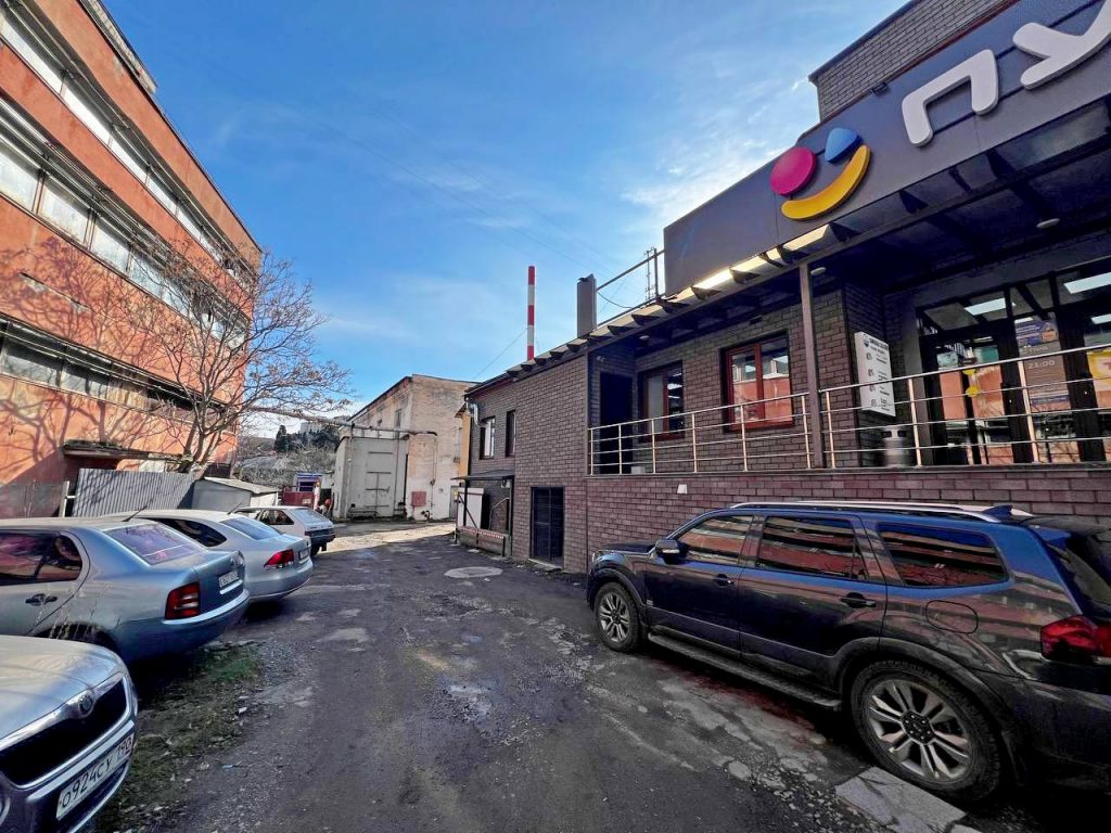 Ялта, ул. Блюхера 4